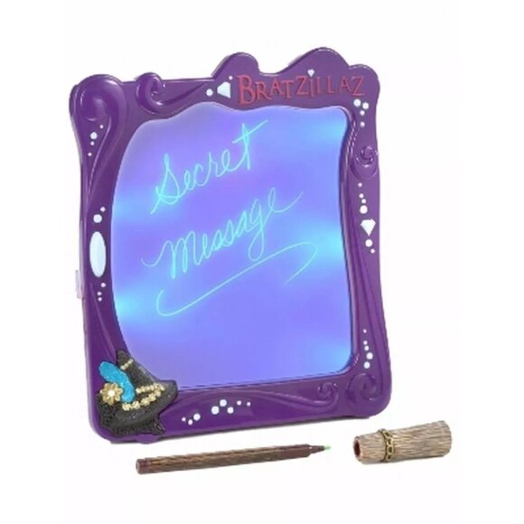 Bratz Bratzillaz Glam Secret Message Pad Writing W/Magic Light Picture Frame 6+ - Picture 3 of 6